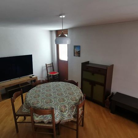 Homey Apartment In The Heart Of Cervinia بيريوِل تْشيرفينيا المظهر الخارجي الصورة