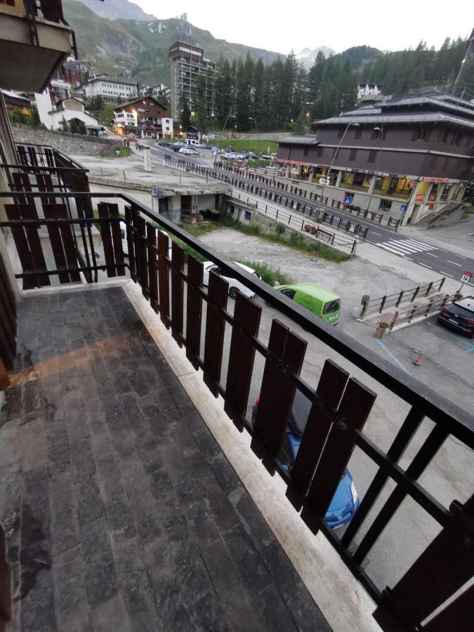 Homey Apartment In The Heart Of Cervinia بيريوِل تْشيرفينيا المظهر الخارجي الصورة