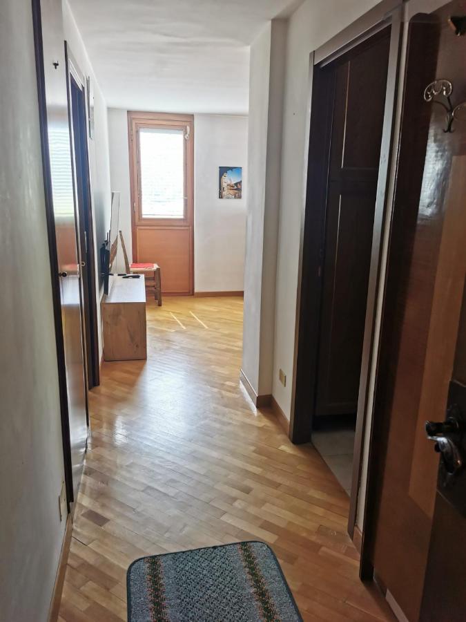 Homey Apartment In The Heart Of Cervinia بيريوِل تْشيرفينيا المظهر الخارجي الصورة