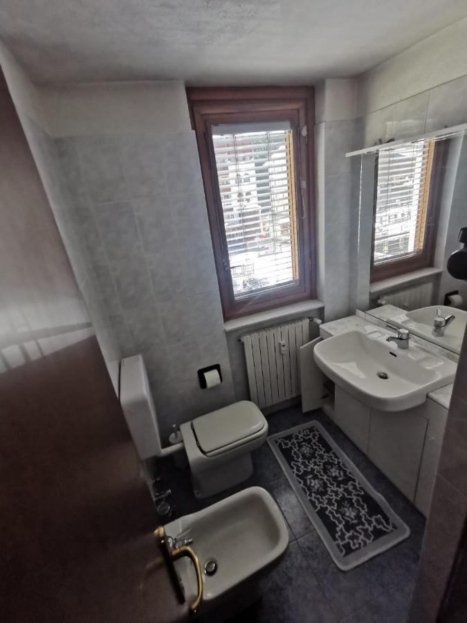Homey Apartment In The Heart Of Cervinia بيريوِل تْشيرفينيا المظهر الخارجي الصورة