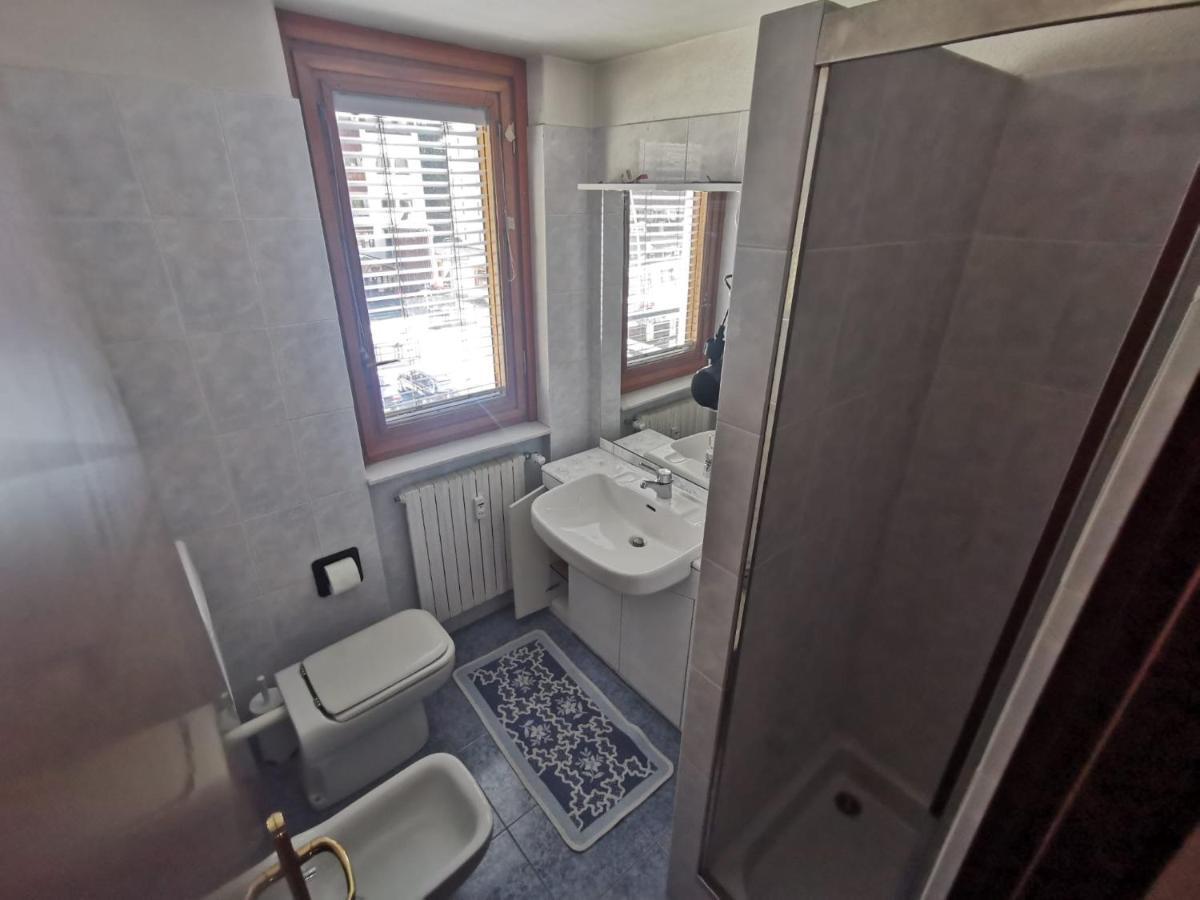 Homey Apartment In The Heart Of Cervinia بيريوِل تْشيرفينيا المظهر الخارجي الصورة
